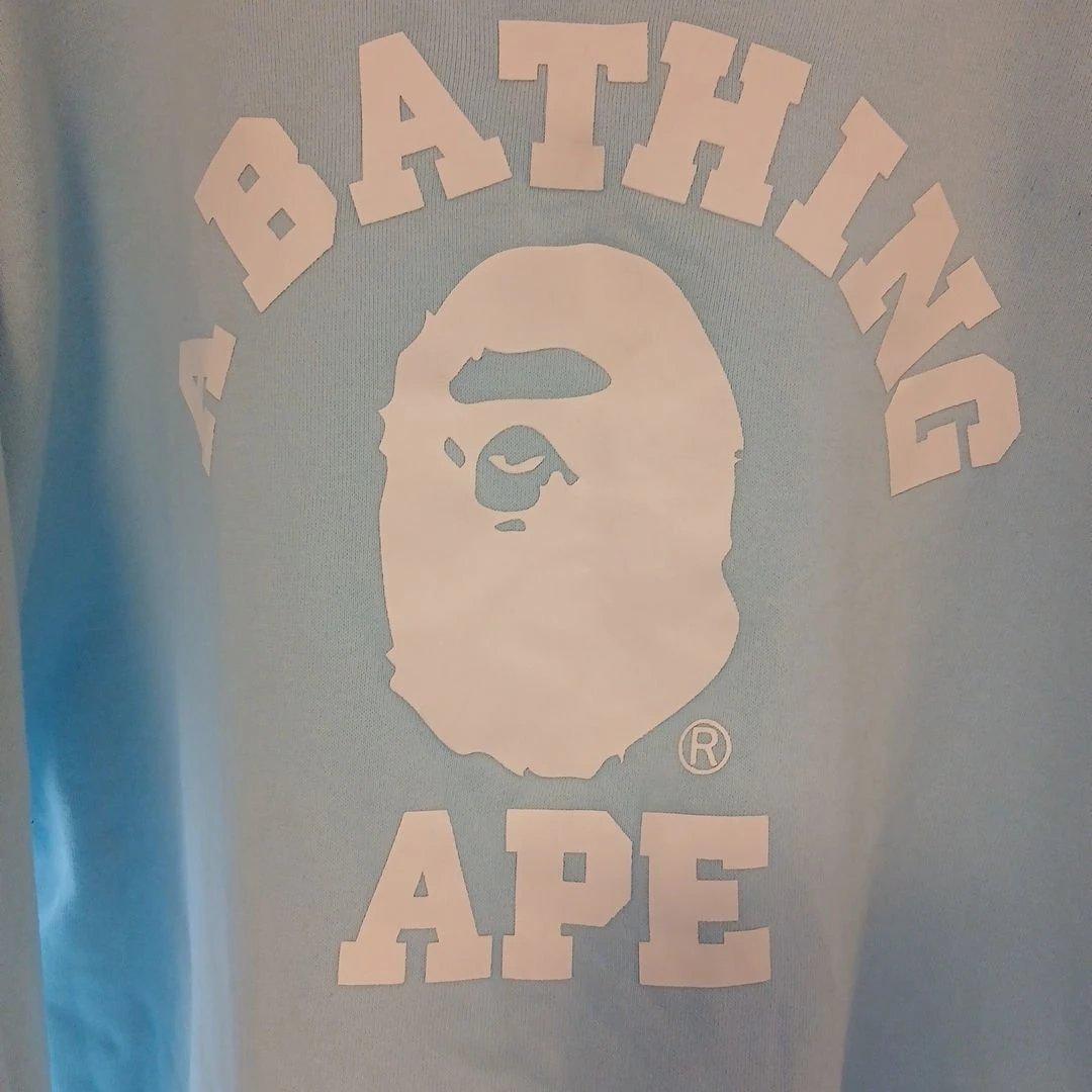 春先OK正規品美品A BATHING APE 水色 スウェット Mサイズ