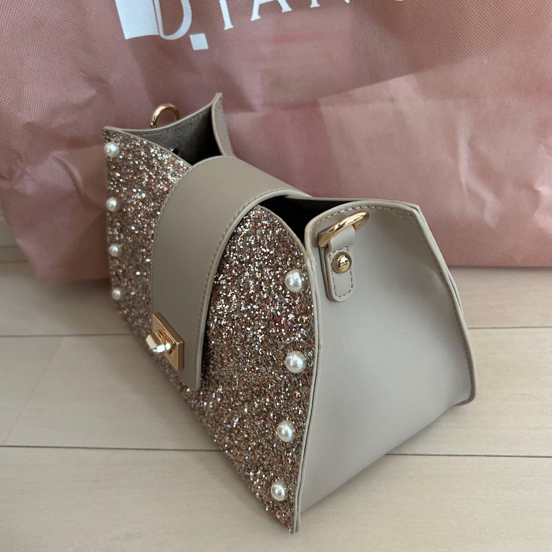 【美品】【DIANA】 ショルダーバッグ 黒 グリッター パール 2Way