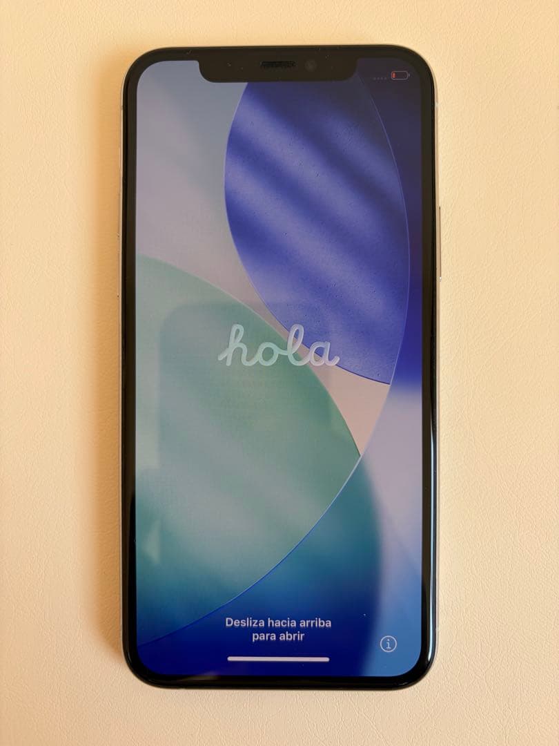 iPhone 11 Pro 256GB シルバー　SIMフリー