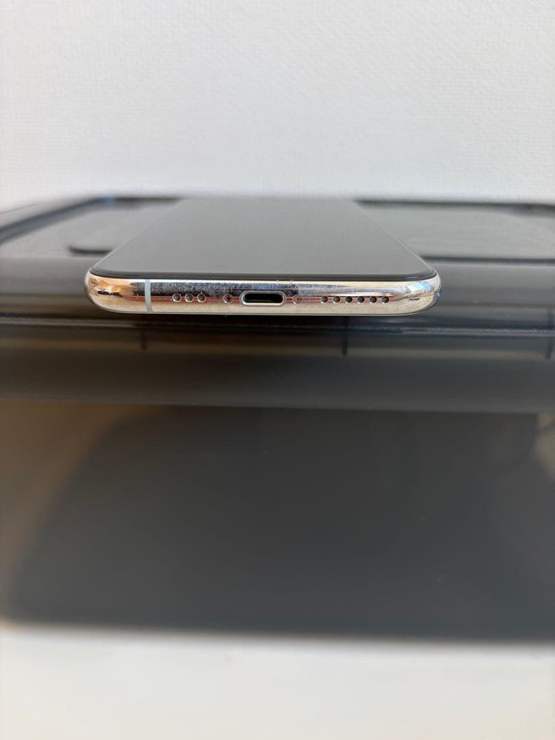 iPhone 11 Pro 256GB シルバー　SIMフリー