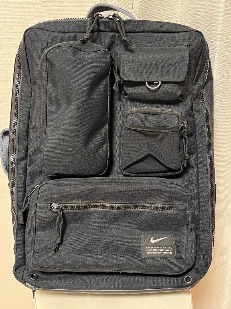 NIKE ユーティリティエリート