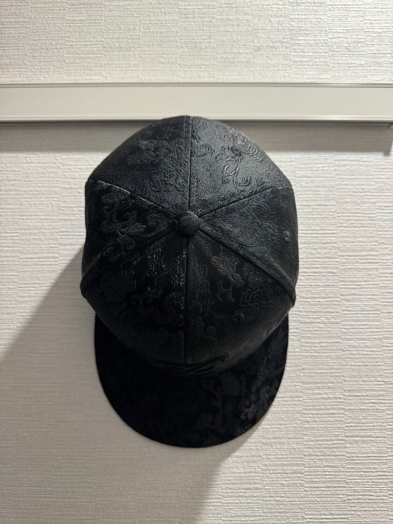 う*様 ブラックアイパッチ　Bエンブレムキャップ