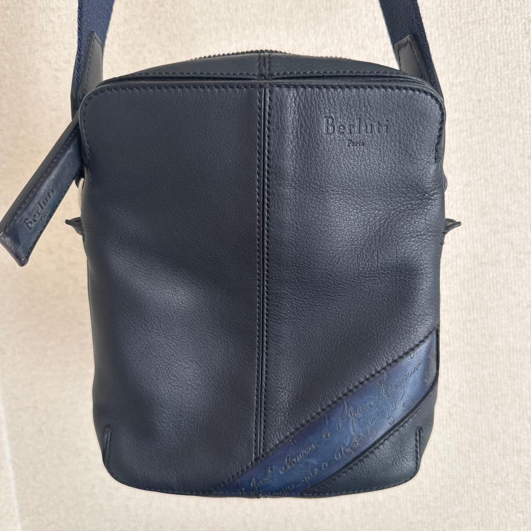 Berluti レザーショルダーバッグ　ベルルッティ