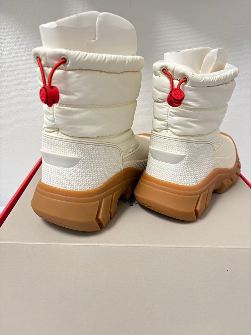 HUNTER ホワイト ショートブーツ