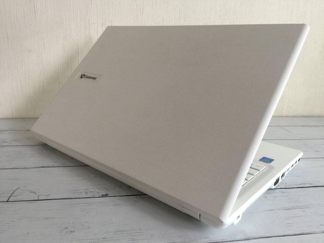 GATEWAY エイサー NE573 15.6型TFT液晶 フルサイズノートPC