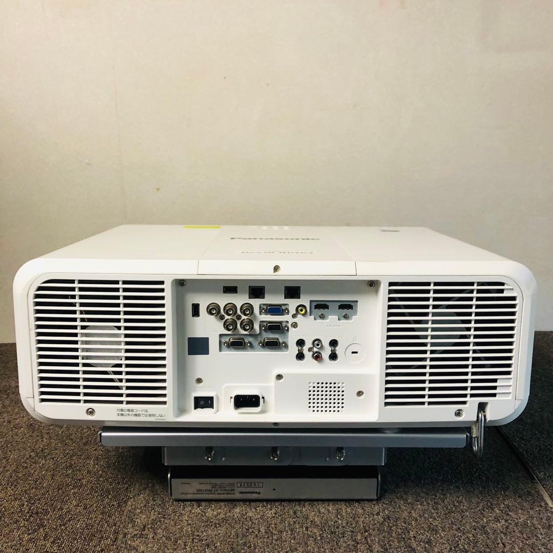 F44美品✨パナソニック 液晶プロジェクター 業務用大型プロジェクター