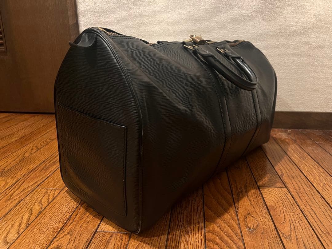 ルイヴィトン　エピ　キーポル　ボストンバッグ 黒