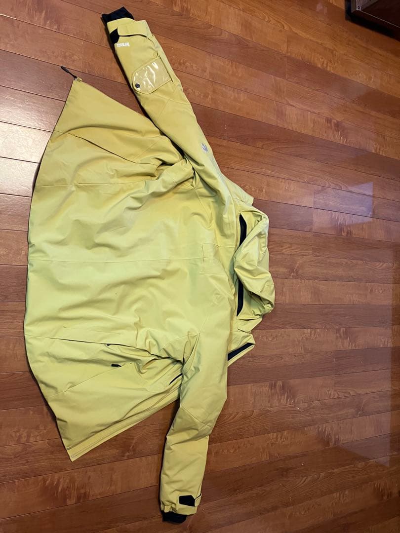 デサント　S.I.O INSULATED スキーウェア X上下セット　中古