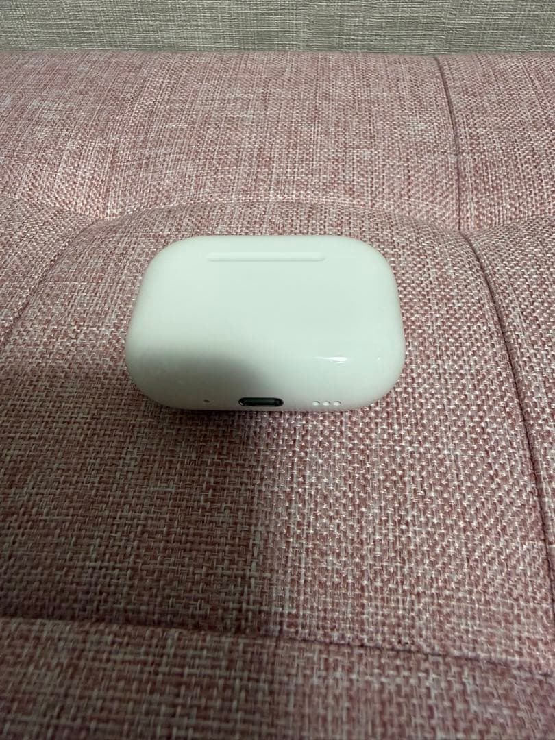 K*i様 AirPods Pro 3 (ホワイト) 本体