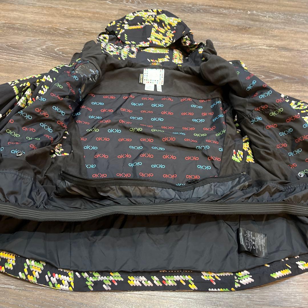 BURTON AK 女性　 バートン　スノーボード　ウエア　レディース