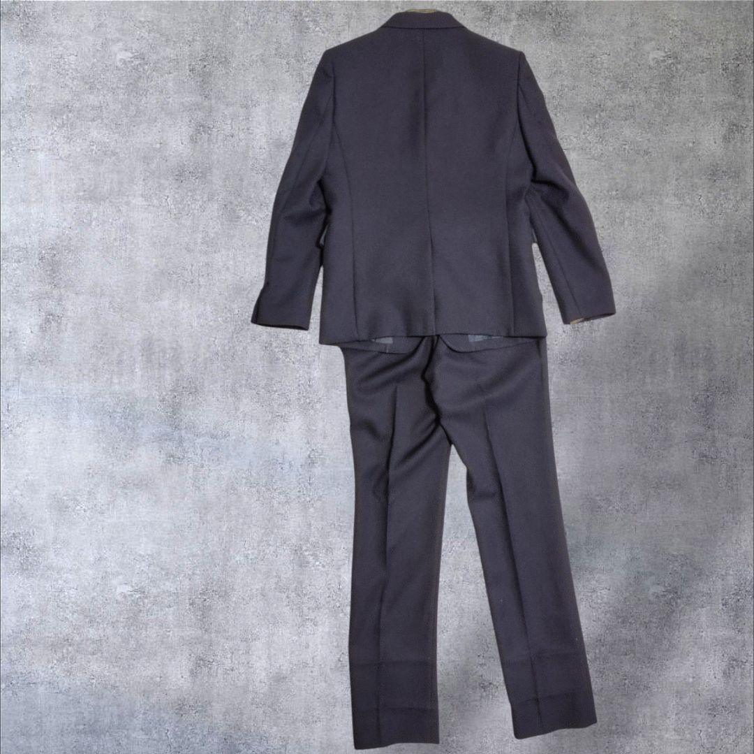 waltz by BEAMS DESIGN 160 シャツはBURBERRY 紺