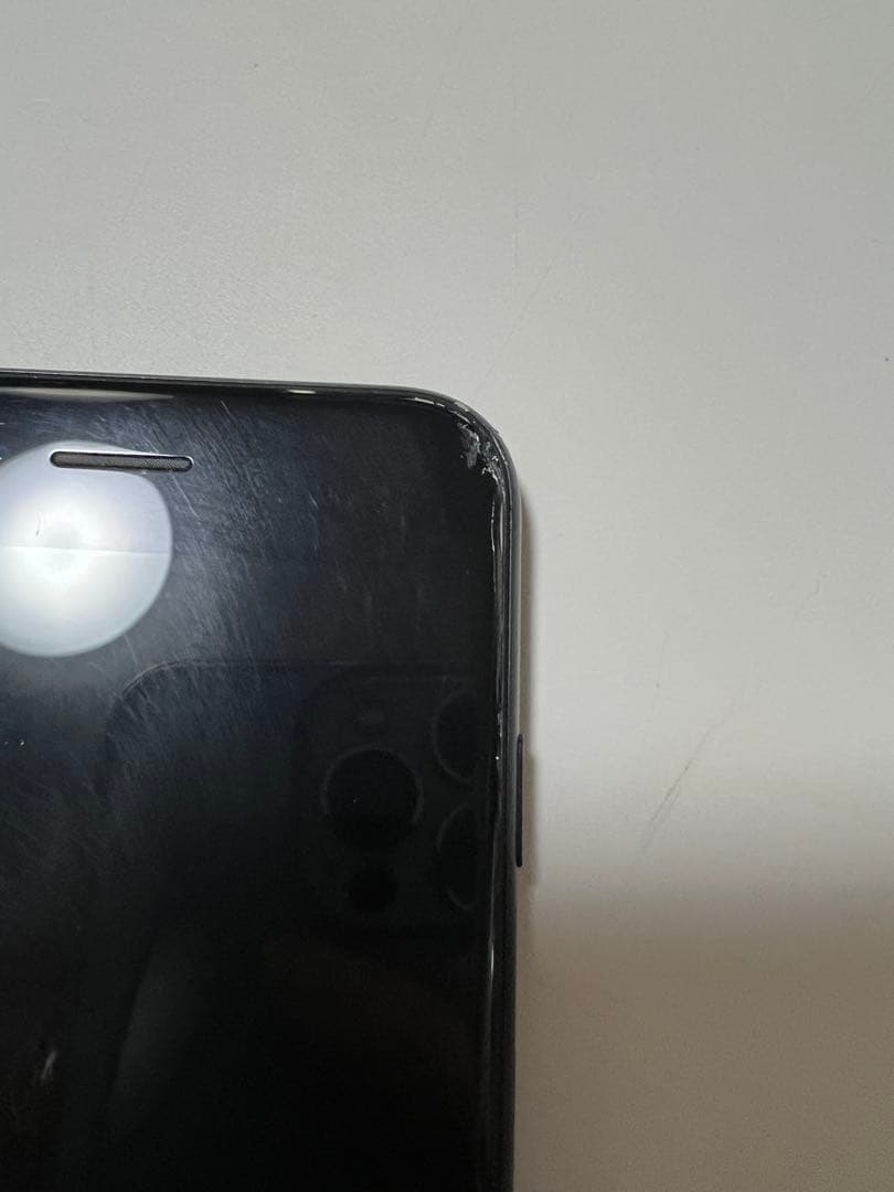 iPhoneSE 第二世代　ブラック　128GB