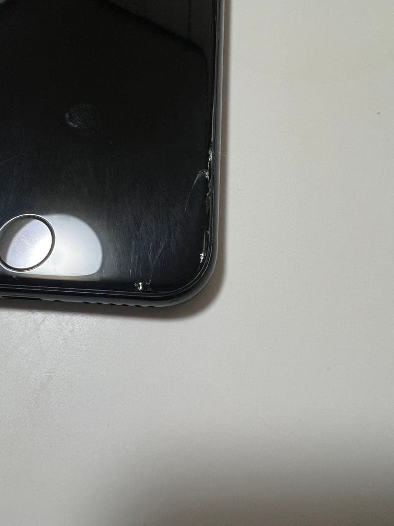 iPhoneSE 第二世代　ブラック　128GB