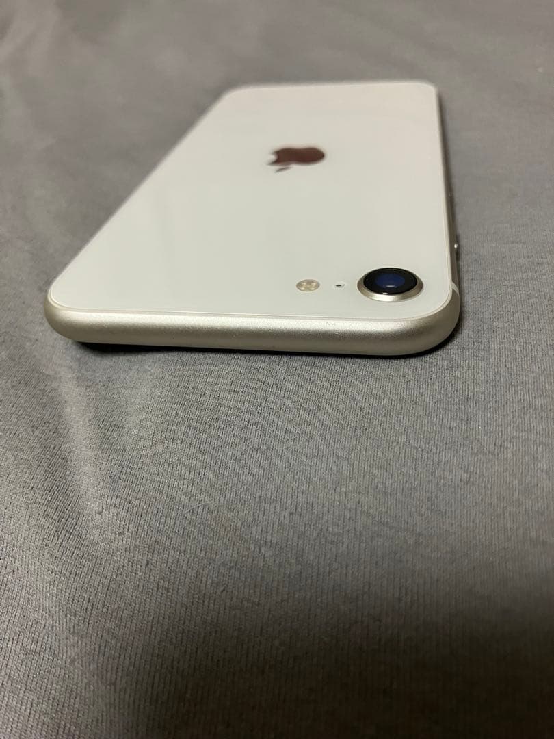た*ん様 Apple iPhone SE 第3世代 64GB ホワイト 本体