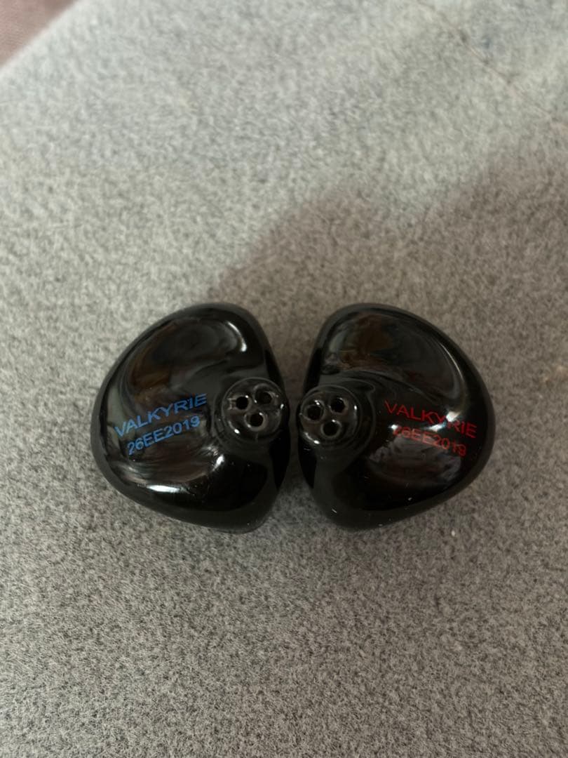 ジャンク品 EMPIRE EARS VALKYRIE イヤホン