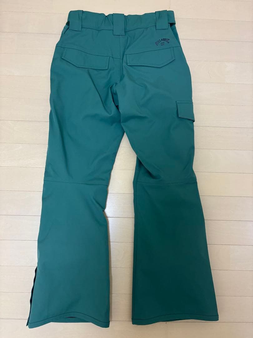 花柄防水スノーボードウェア（女性用）