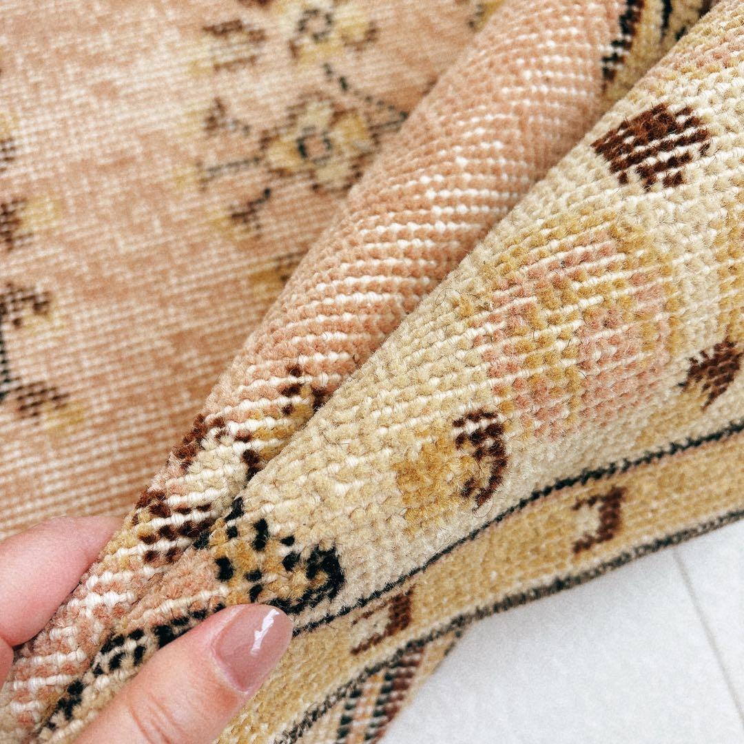 トルコ　ヴィンテージ ラグ　ピンク　ベージュ　ブラウン