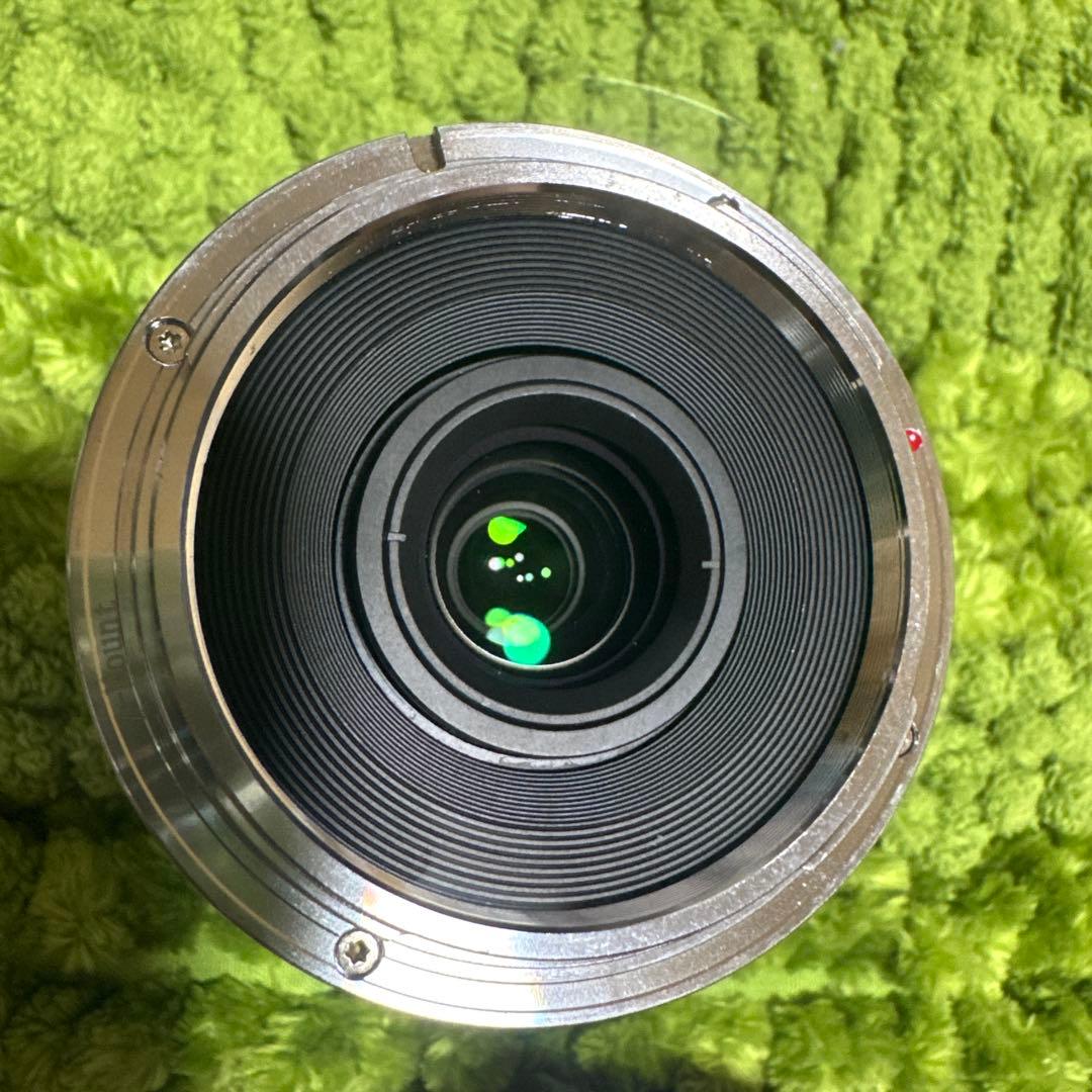 と*ぽ様 40mm f2.8 マクロレンズ