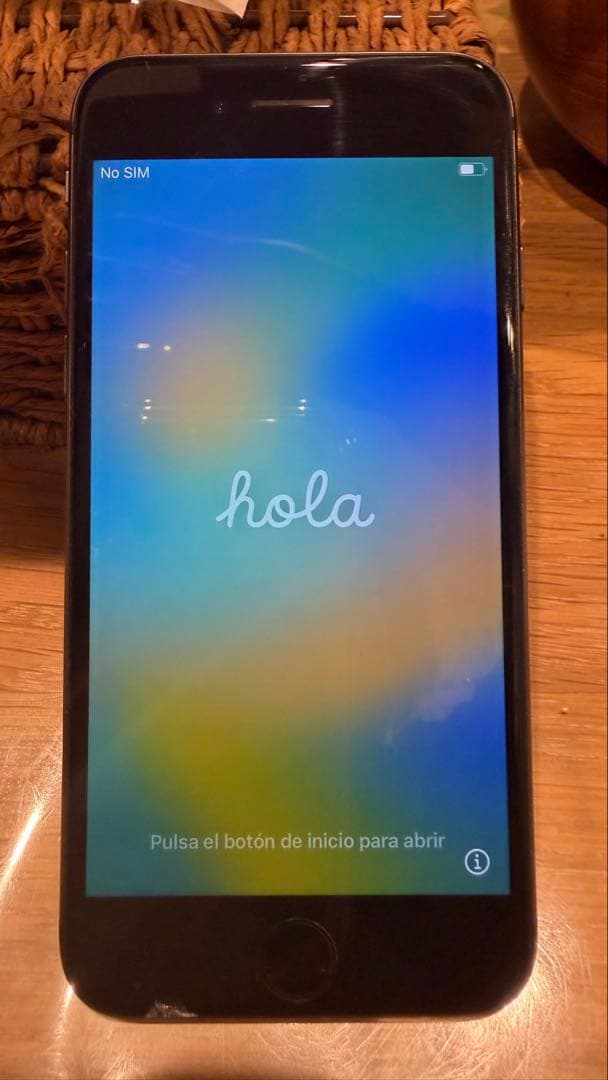 Apple iPhone 8 256GB SIMフリー 箱、アダプタ、ケーブル付