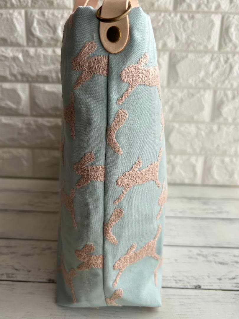 【898】ミナペルホネンrun run run A4トートバッグ　持ち手ヌメ革製