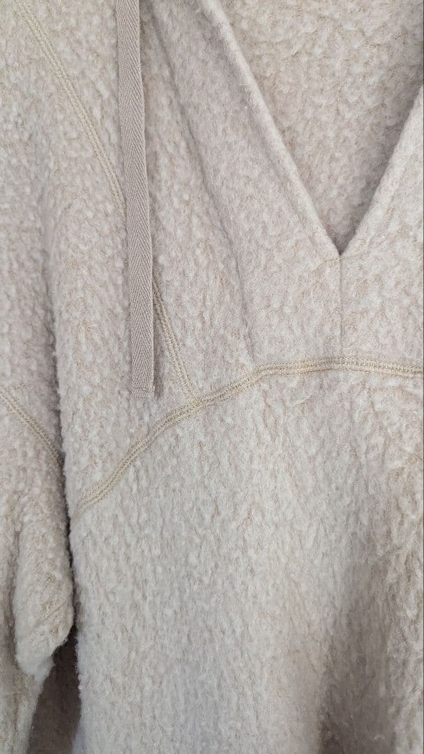 ネストローブ　ウールナッピングパイルフーデッドチュニック