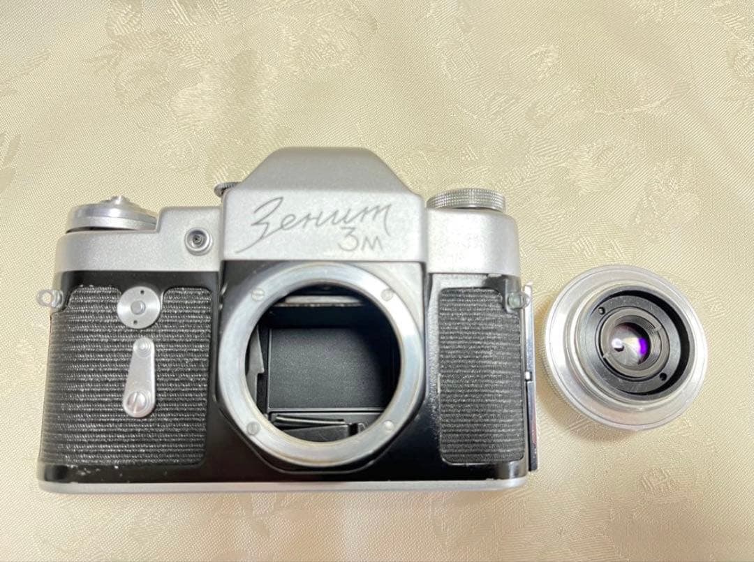 Zenit インダスター50mmフィルムカメラ