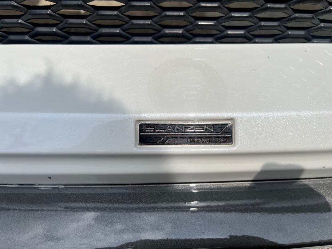 シルクブレイズ　フロントバンパー ヴォクシー80系りっぷとん