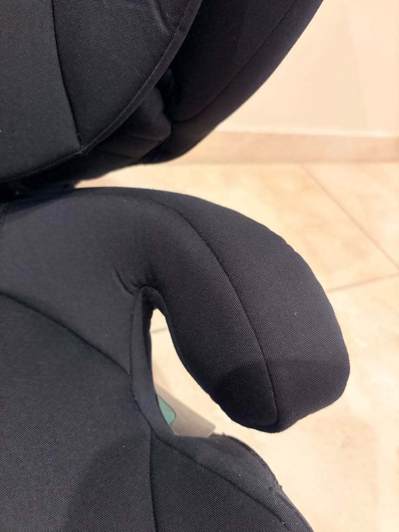 Cybex ジュニアシート SOLUTION Z I-FIXブラック