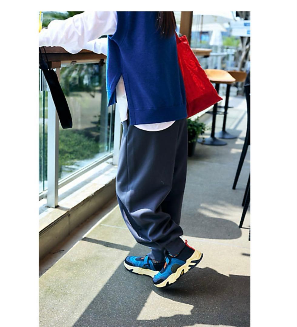 半額以下　最終価格ナゴンスタンスコクーンパンツネイビー未使用に近い