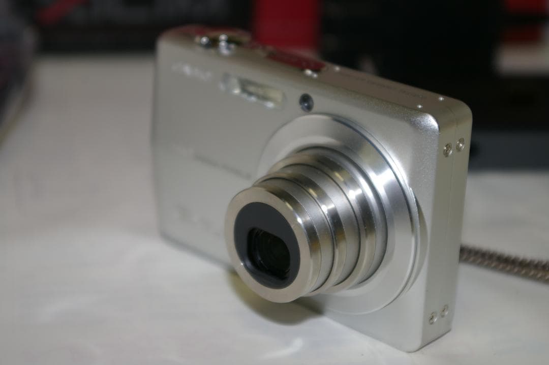 【作動確認済みコンデジ】カシオエクシリムＥＸ-Ｚ６００ （管理番号：D９）