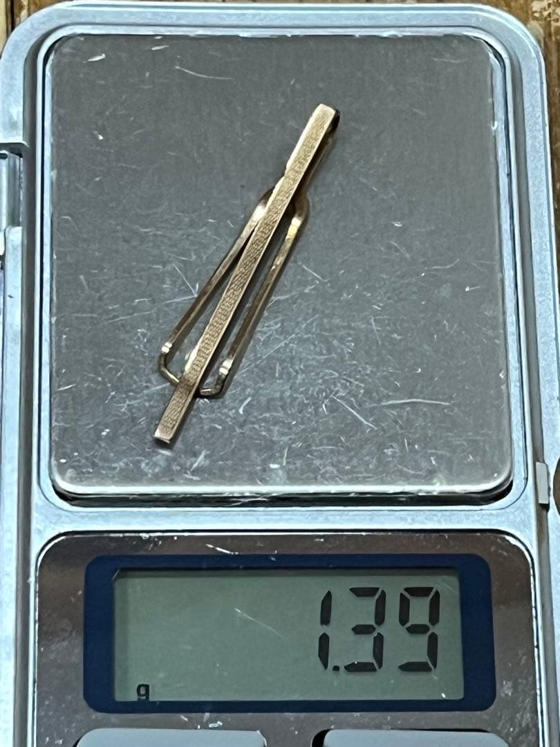 ネクタイピン 重量1.39g K10刻印