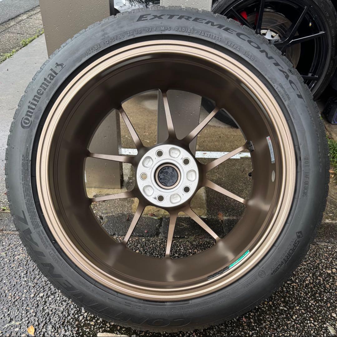 BBS RIA 033 18x8.5 48 5/114.3とコンチネンタルタイヤ