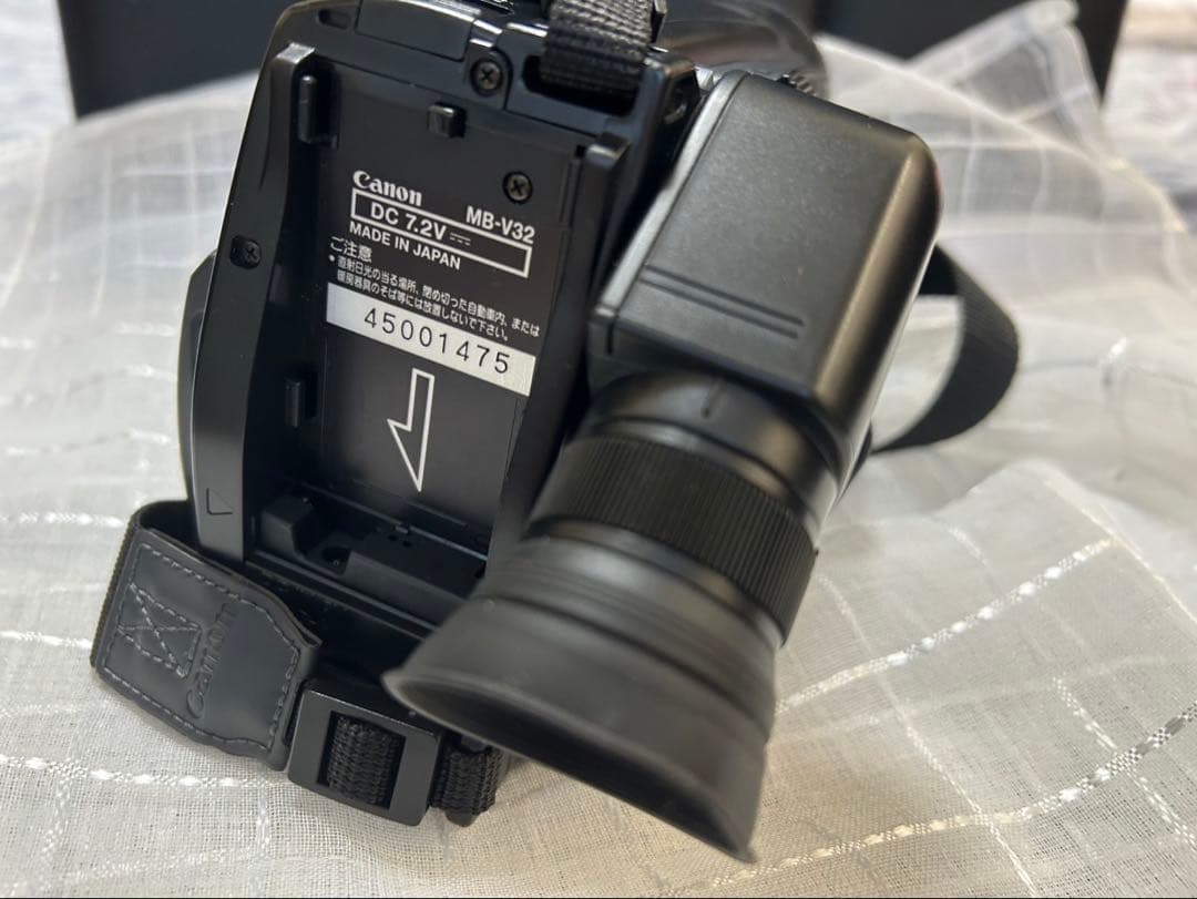 ビデオカメラ Canon 8mm VIDEO CAMERA Movieboy V32