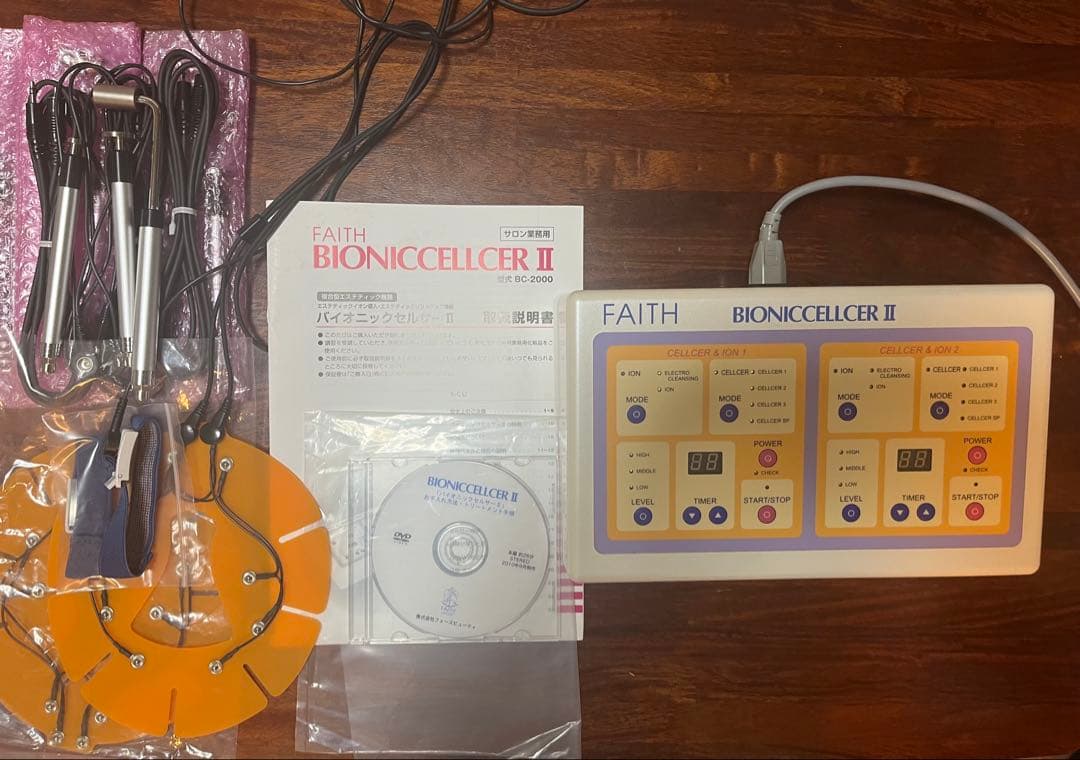 FAITH フェースバイオニックセルサーⅡ 美顔器