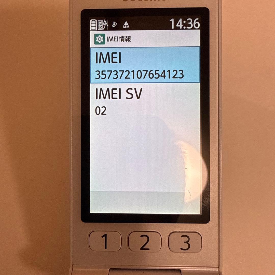 携帯電話本体 docomo F-01M