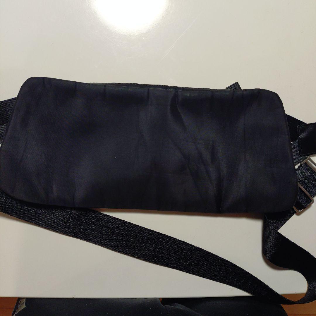 CHANEL ボディバッグ ネイビー