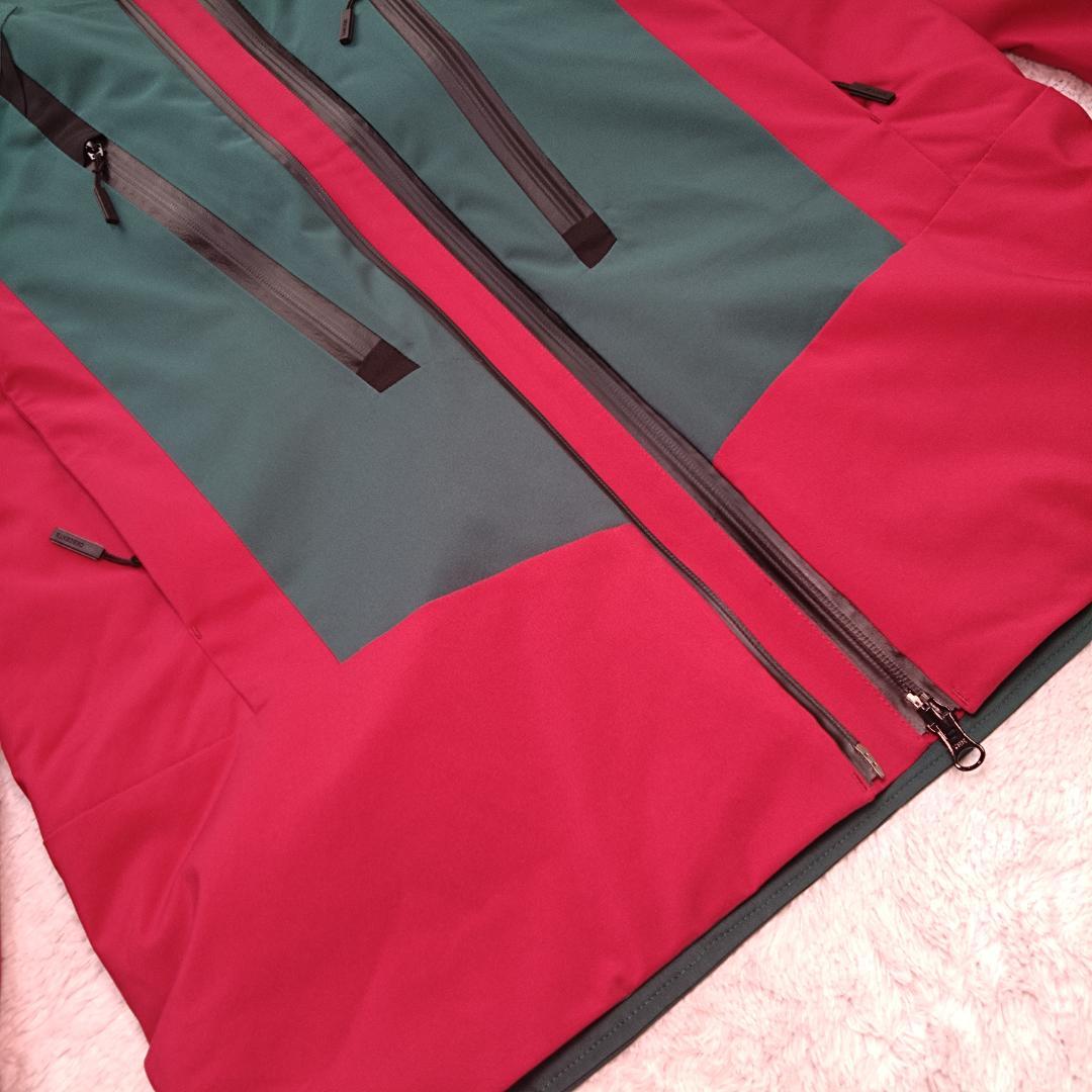 さ*と様 極美品デサント、大きいＬ、高機能、ポケット多数、脇下ベンチレーション、