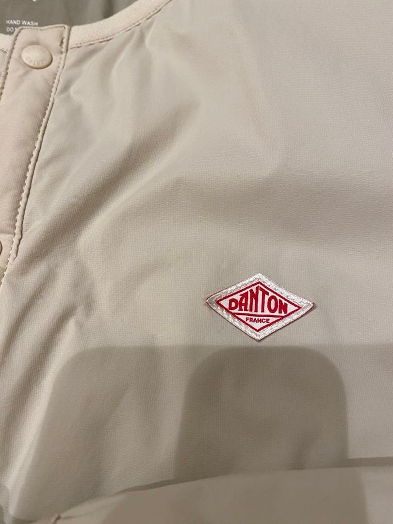 r*i様 ダントン　インサレーションジャケット　M オイスター　保存袋あり