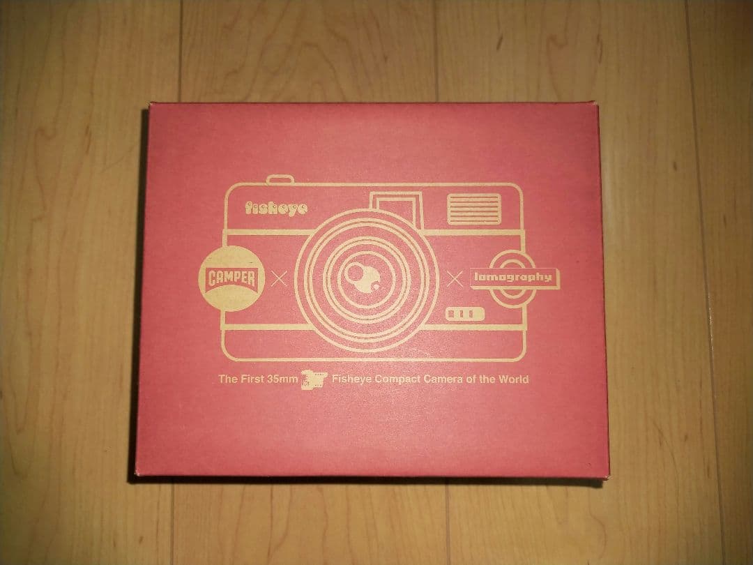 CAMPER カンペール × ロモグラフィー フィッシュアイ トイカメラ