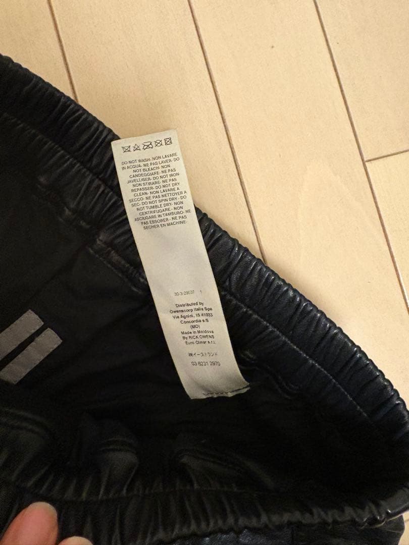 【完全正規品】rickowens ショートパンツ