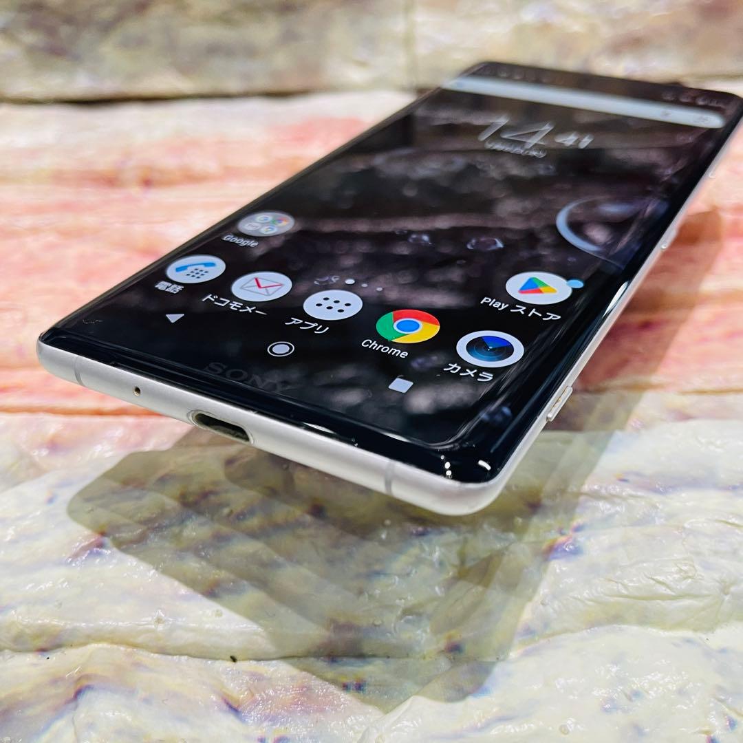 SIMフリー Xperia XZ3 64GB シルバー 電池良好