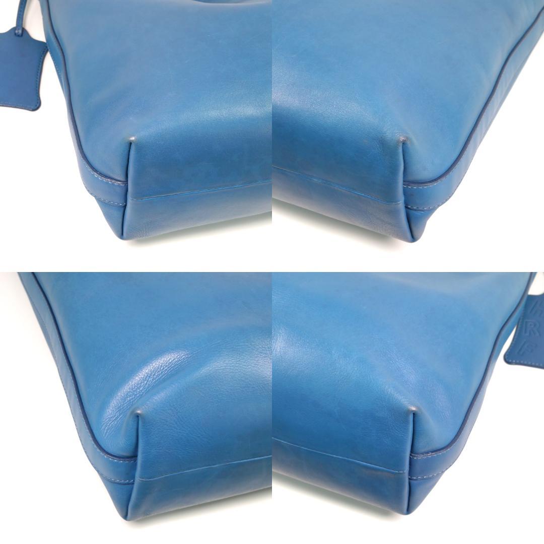 美品✨ ヒロフ レザーワンショルダーバッグ ブルー ロゴ刻印 チャーム付