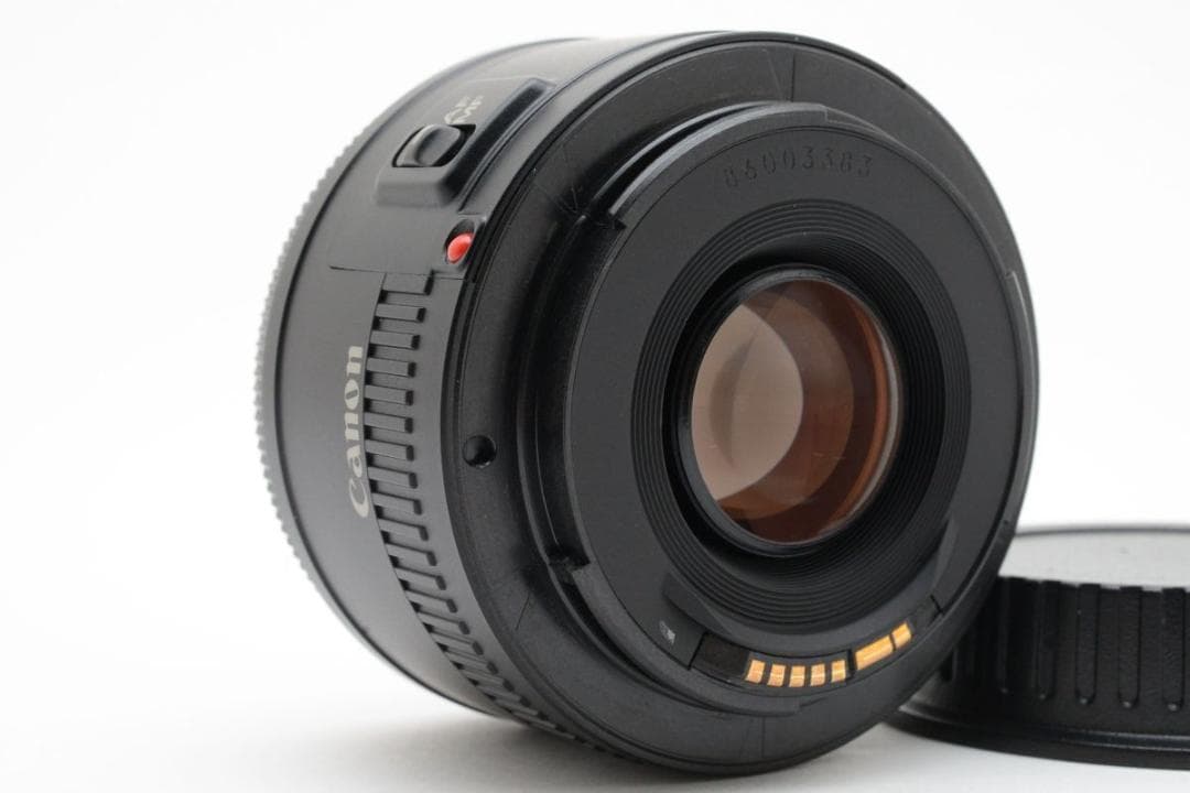 美品　Canon　EF 50mm F1.8 II　フィルター付き 単焦点レンズ