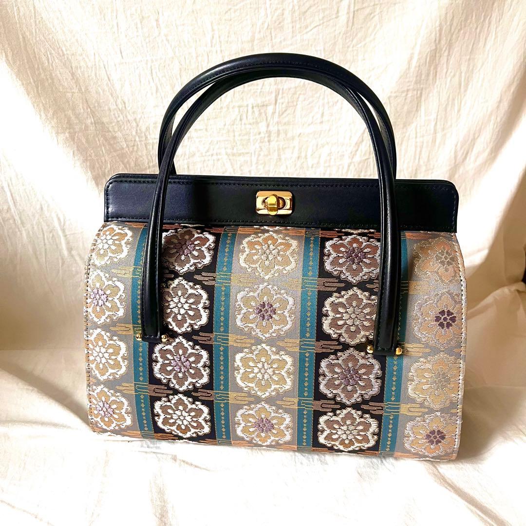 和装用バッグ(未使用品、箱入り)