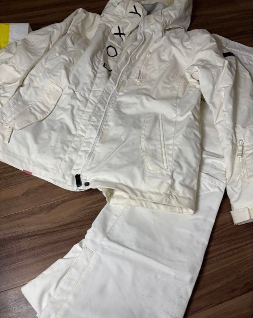 ROXY スノボウェア 上下セット白