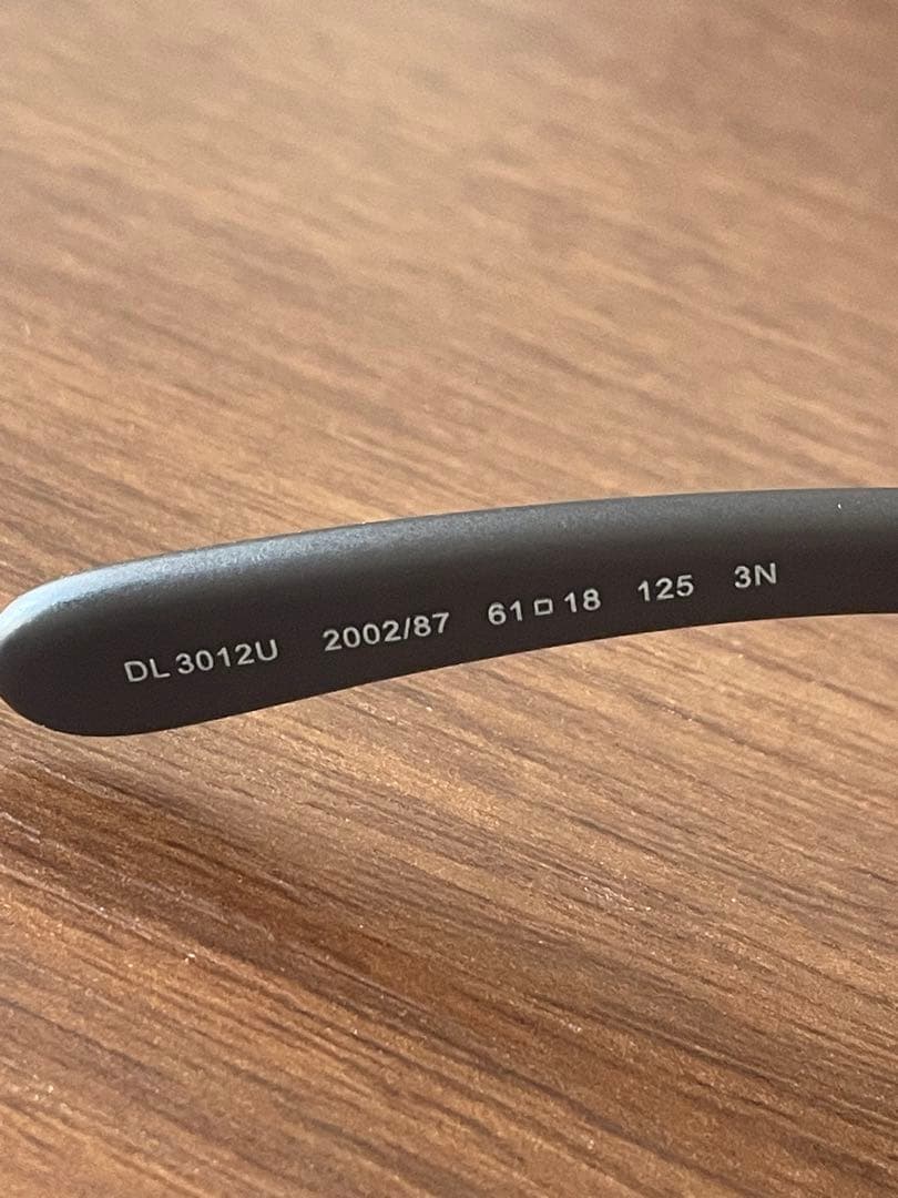 値下げあり diesel サングラス　DL3012U