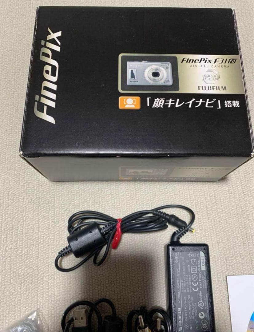 伝説の名機FINEPIX F31fd奇跡の超美品早い者勝ち（入手困難品）