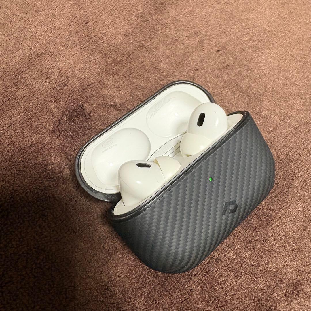 AirPods Pro (第2世代) Type-C ピタカ　ケース付