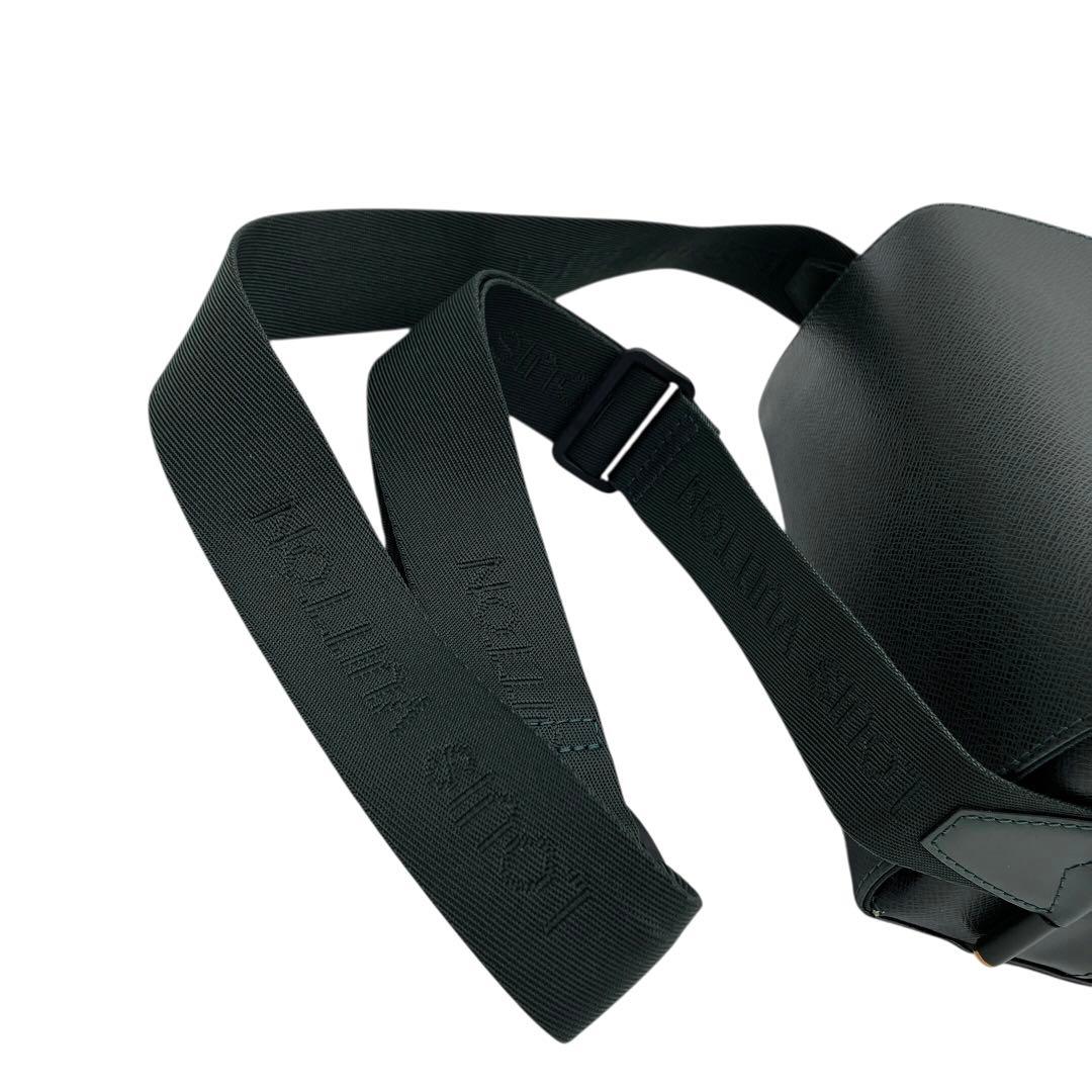 【LOUIS VUITTON】ヤランガ　タイガ　ショルダーバッグ　エピセア.