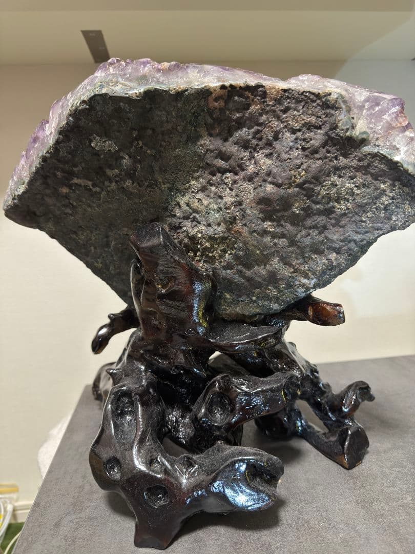 ​✨超特大・金運爆上げ✨【台座付】タイチンルチル アメジストクラスター 原石